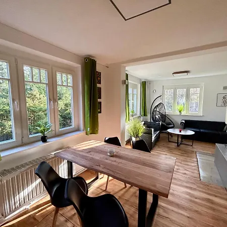 Im Gruenen Mit Kamin