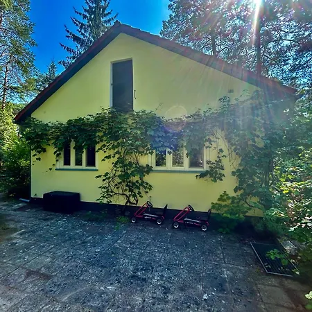 Im Gruenen Mit Kamin Oranienburg