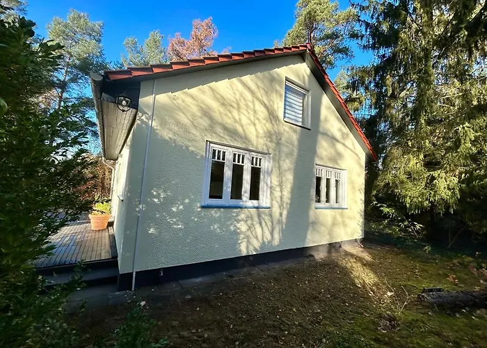 Im Gruenen Mit Kamin Feriehus Oranienburg