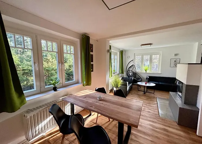 Im Gruenen Mit Kamin